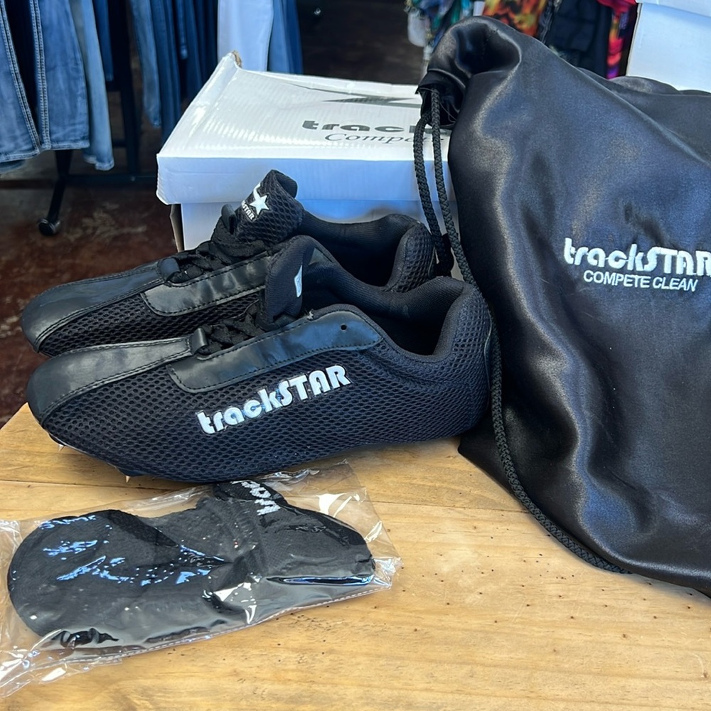 NIB Trackstar Track Cleats with a pair of socks and bag